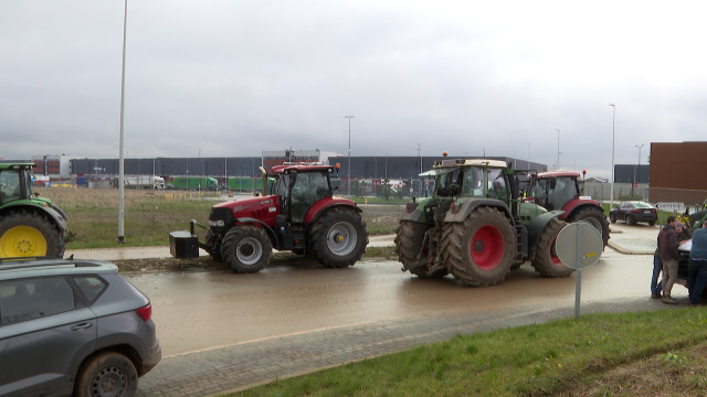 Les agriculteurs bloquent Liège Airport pendant 24h 