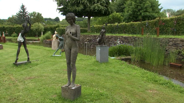 "Pas à Pas", découvrez 300 sculptures exposées en plein air