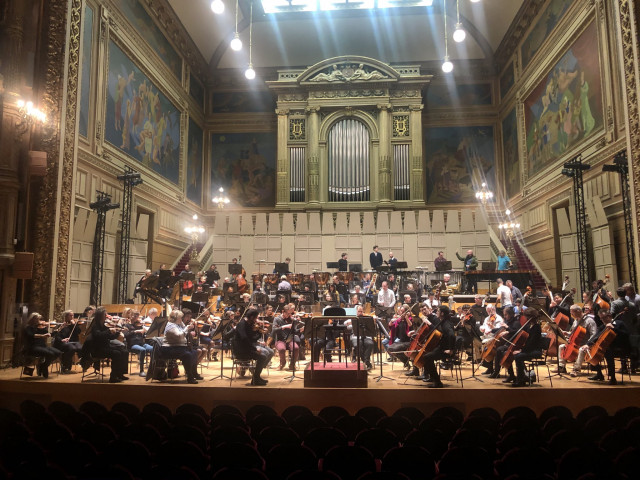 Tram : l'orchestre philharmonique ira faire ripaille à Saint Léonard