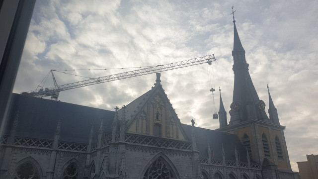 Cathédrale de Liège : la statue de Saint Paul coupée en deux ! 