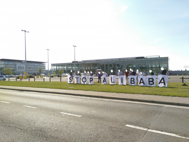 Action symbolique contre Alibaba devant l'aéroport de Bierset