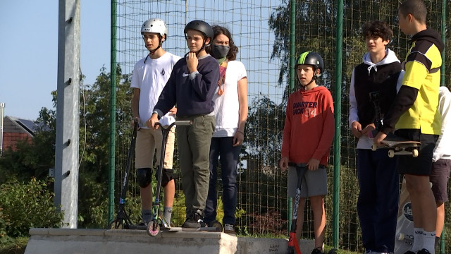 Braives : une ministre au skate park pour la reconnaissance de la Maison des Jeunes 