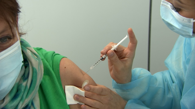 Covid19: Alternative thérapeutique à la vaccination de masse