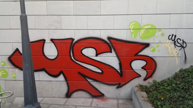 Des citoyens interpellent les autorités face à la multiplication de graffitis