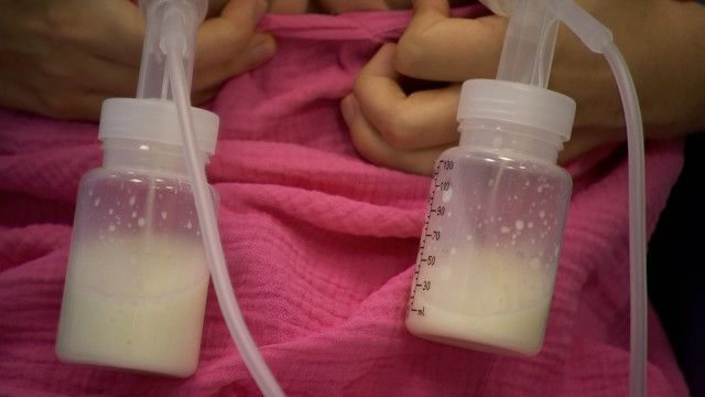 Jeunes mamans: faites don de votre lait maternel 