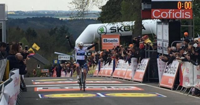La favorite remporte la Flèche Wallonne Féminine 2017