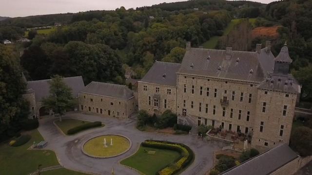 La Province de Liège vend le château de Harzé à Aywaille