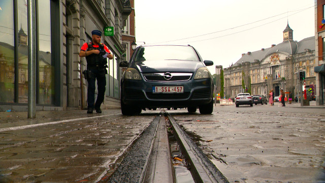 Le parking sauvage sur le passage du Tram : c'est fini 