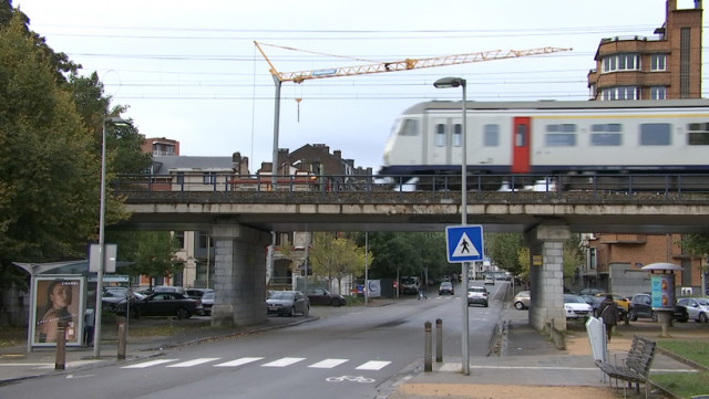 Motion pour de nouvelles gares à Liège.