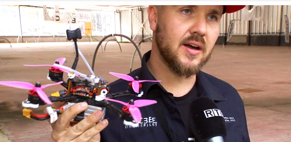 Vinc Bee : champion du monde et de Belgique de drone de course 